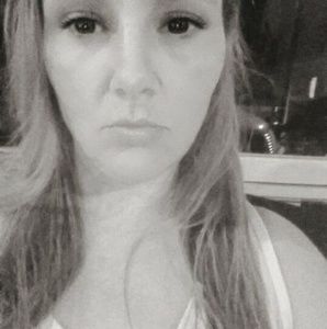 Meet your Posher, Candi